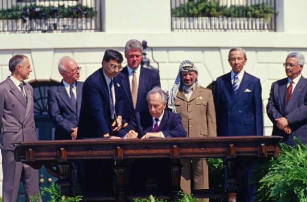 2/2 From the Alon Plan to the Oslo Accords of 1967 – Mohamed Chraibi