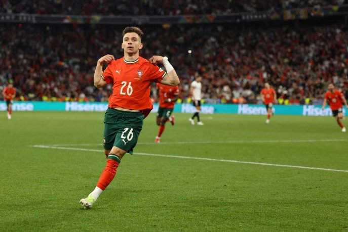 Ligue des nations: Conceiçao, plus que Ronaldo, propulse le Portugal en finale