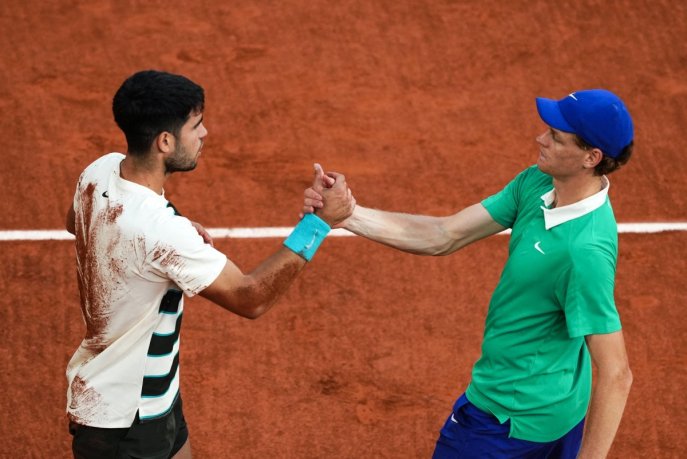 Roland-Garros: après une finale de légende, le duel Alcaraz-Sinner solidement installé
