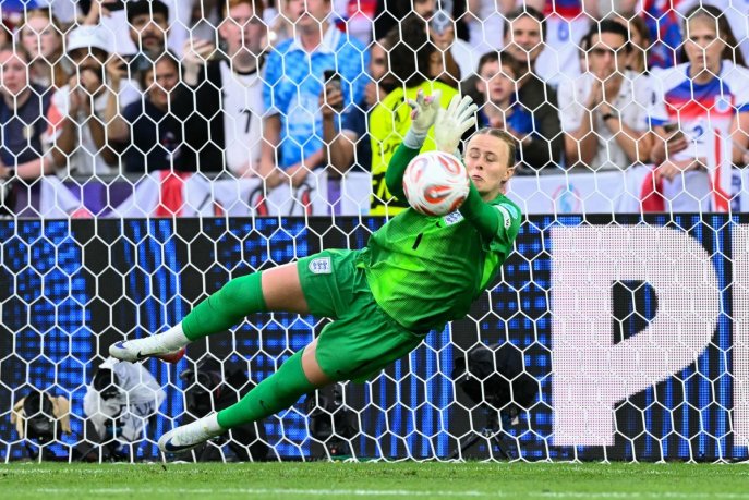 Foot au féminin : un Euro-2025 de tous les records, mais "ce n'est pas toujours le meilleur qui gagne
