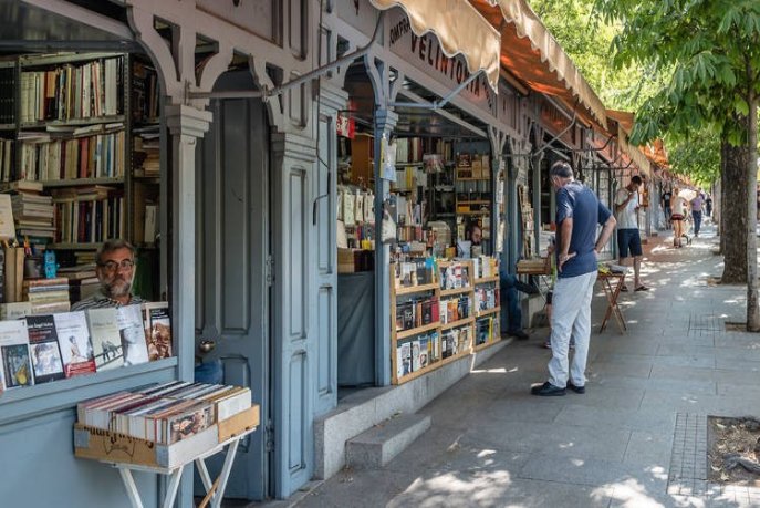 Cuesta de Moyano, la plus ancienne librairie à ciel ouvert d’Europe au cœur de Madrid 