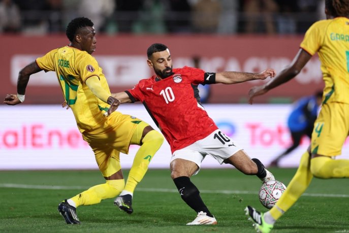 CAN 2025 : Mohamed Salah arrache la victoire, l’Égypte évite le piège zimbabwéen à Agadir
