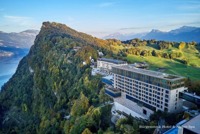 Le Bürgenstock, nid d'aigle prisé de la jet-set et théâtre de négociations Iran/Etats-Unis