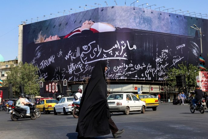 Iran–États-Unis s'enlisent au rythme des frappes et des représailles