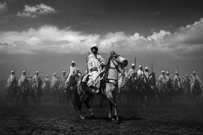 Les cavaliers d’El Jadida par Bernard Rouget – Par Mustapha Jmahri