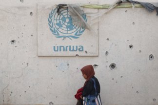 tolle-apres-l-interdiction-par-israel-de-l'unrwa,-bombardements-