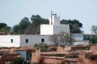 la-mosquee-d’adouz-a-al-hoceima,-un-joyau-spirituel-temoin-de-la-civilisation-islamique-marocaine