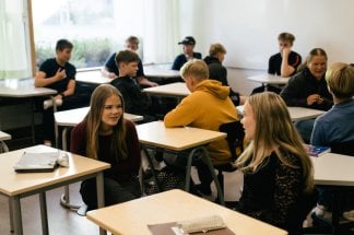en-finlande-l-interdiction-des-portables-a-lecole-ranime-les-discussions-et-ameliore-la-