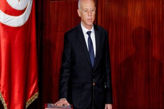 le-palais-de-carthage-a-lepreuve-de-la-memoire-de-gafsa-par-hatim-betioui