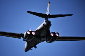 iran–etats-unis-les-incertitudes-dune-guerre-annoncee-breve-par-hatim-betioui