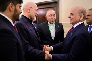 guerre-iran-iraniens-americains-negocient-directement-ambiance-cordiale