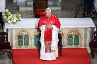 leon-xiv-en-algerie-une-visite-inedite-entachee-par-un-double-attentat