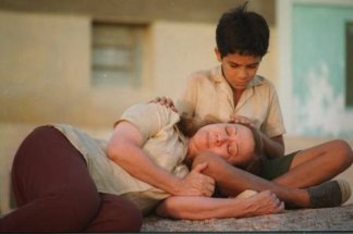 cinema-mon-amour-de-driss-chouika-central-do-brasil-profonde-exploration-des-themes-de