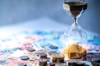 les-delais-de-paiement-des-etablissements-publics-a-jours-en-mars