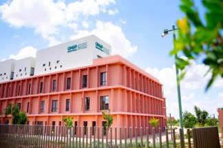 a-benguerir-lump-construit-un-ecosysteme-hospitalo-universitaire-centre-sur-soins-recherche