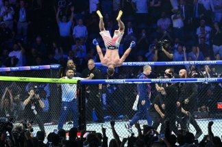 Le FBI affirme avoir déjoué un attentat contre le show de MMA à la Maison Blanche