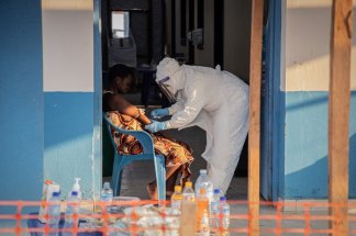 ebola-premier-cas-hors-afrique-en-france