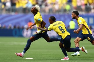 mondial-victoire-dun-jour-contre-lallemagne-jour-ferie-pour-leternite-en-equateur