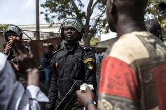Sénégal : la réforme constitutionnelle cristallise le bras de fer entre Faye et Sonko