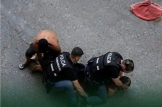 Mort de Fakir à Bologne qui rappelle celle de l’Afro-américain George Floyd aux États-Unis