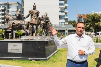 "Homère était des nôtres" : une ville turque revendique la naissance de l'Odyssée