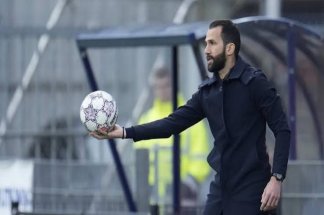 Adil Ramzi nommé entraîneur adjoint des Pays-Bas 