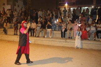 L’Indien, le troubadour et les autres... Sur la corniche de Mohammedia, les musiciens de rue font le show-  Par Mohamed Aswab 