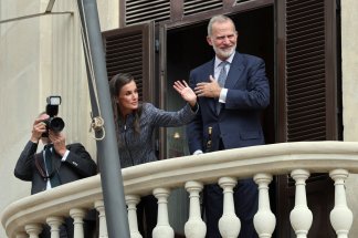 Un roi du nord de la Méditerranée… dans une ville occupée de son Sud – Par Abdelhamid Jmahri