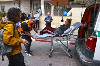 cisjordanie-apres-des-journalistes-du-washington-post-et-de-lafp-des-colons-attaquent-un-convoi