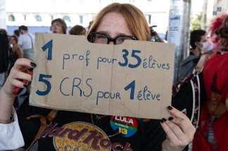 17 octobre en France : la rencontre de plusieurs fractions de la jeunesse, selon des sociologues