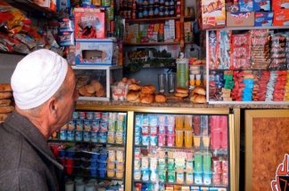 Une fiscalité adaptée à la modernisation des commerces de proximité, levier indispensable contre l’informel – Par Mohamed Chahid  